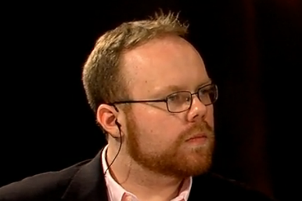 Sculptor's Pillar з автографом Aaron Ayesee Chambers