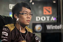 Lockless Luckvase 2015 с автографом Литта «Winter» Чана