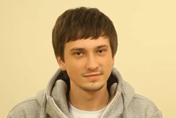 Trove Carafe з автографом Олексія Solo Березіна