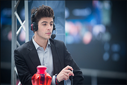 Lockless Luckvase 2015 с автографом Себастьяна «7ckngMad» Дебса