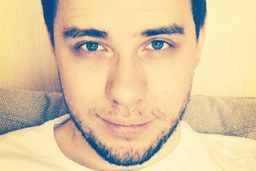 Trove Carafe з автографом Дмитра LighTofHeaveN Купріянова